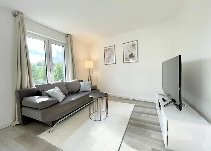 Moderne-neubauwohnungen Mit Kostenlosen Parkplaetzen Apartment *