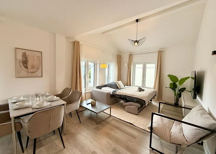 Moderne-neubauwohnungen Mit Kostenlosen Parkplaetzen Apartment *